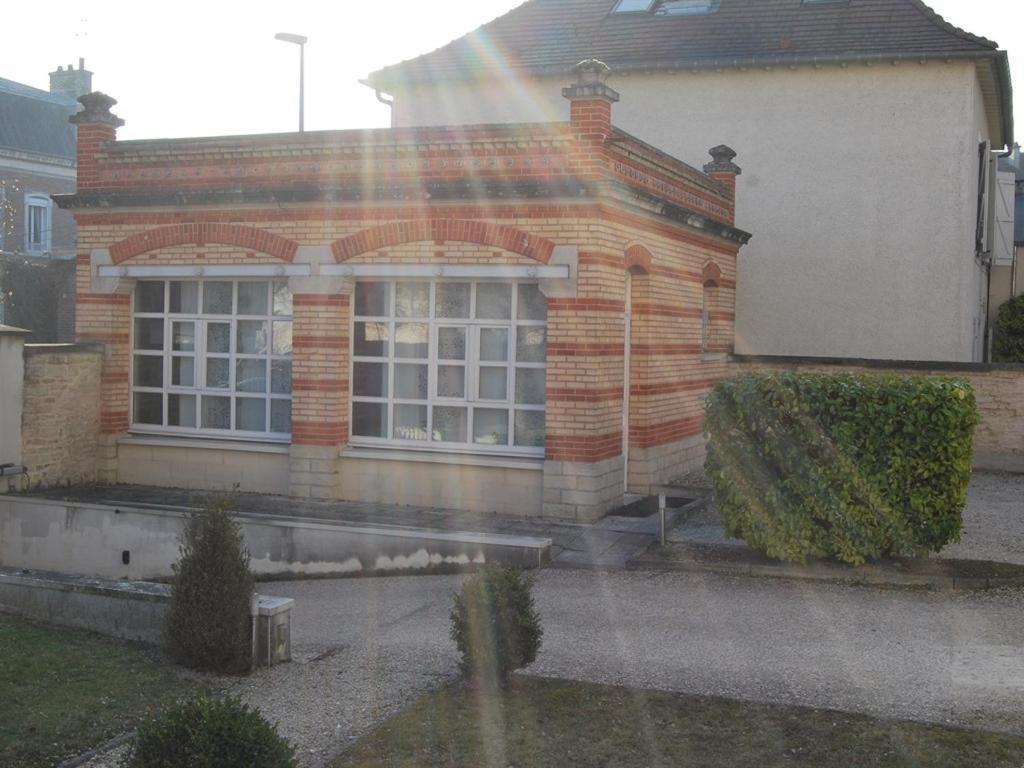 Gite La Tour Boileau Troyes Esterno foto