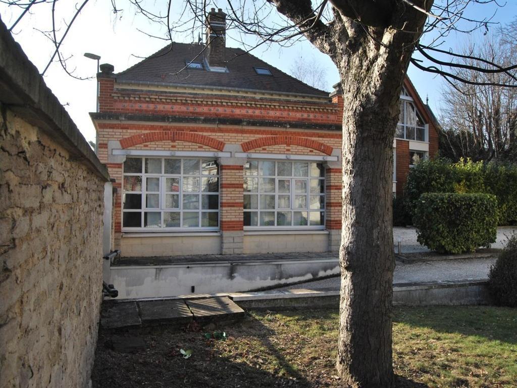 Gite La Tour Boileau Troyes Esterno foto